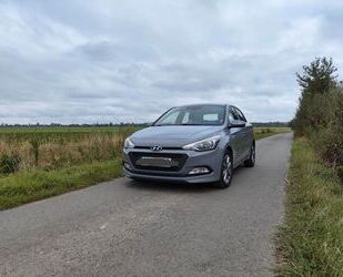 Hyundai Hyundai i20 1.4 INTRO EDITION INTRO EDITION Gebrauchtwagen