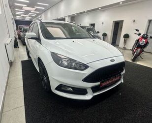 Ford Ford Focus Turnier ST /Top Zustand/ Tüv neu/ Gebrauchtwagen