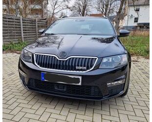 Skoda Skoda Octavia 2.0 TDI DSG RS Combi RS Gebrauchtwagen