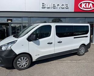 Nissan Nissan NV300 Kombi L2H1 9 Sitzer Automatik NAVI AW Gebrauchtwagen