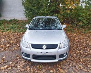 Suzuki Suzuki SX4 1.9 DDiS/4x4 Allrad/Navigation/Klima/12 Gebrauchtwagen