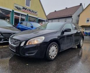 Volvo Volvo V60 DRIVe Momentum 1.6d NAVI+PDC+BLUETOOTH Gebrauchtwagen