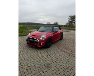 Mini MINI Cooper S Cabrio JCW Gebrauchtwagen