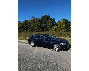 BMW BMW 520d Touring AHK, Standhzg. Xenon, NAVI, LM, S Gebrauchtwagen