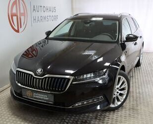 Skoda Skoda Superb Combi Style 4x4 Leder AHK StHz Navi Gebrauchtwagen