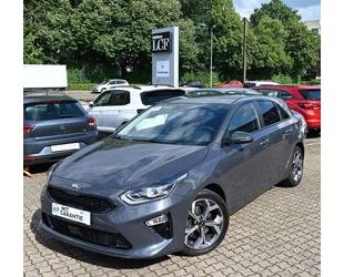 Kia Kia Ceed 1.5 T-GDI Spirit Leder Navi Kamera Gebrauchtwagen