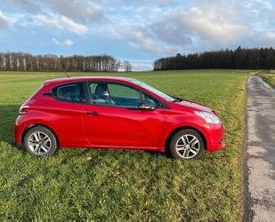 Peugeot Peugeot 208 1.0 Access 68 PS, wenig Kilometer Gebrauchtwagen