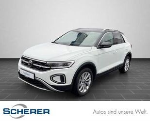 VW Volkswagen T-Roc 1.5 l TSI *Style* DSG AHK LED Nav Gebrauchtwagen