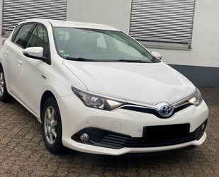 Toyota Toyota Auris Hybrid Automatik Edition-S *Navi/Kame Gebrauchtwagen