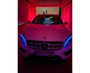 Mercedes-Benz Mercedes-Benz GLA 200 AMG Line (Sommer - Winterrei Gebrauchtwagen