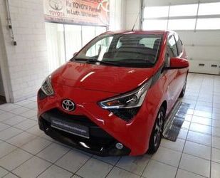 Toyota Toyota Aygo 5-Türer x-play Team Deutschland Gebrauchtwagen