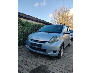 Daihatsu Daihatsu Sirion 1.0 - Inspektion und Tüv Neu Gebrauchtwagen