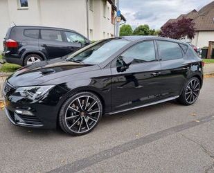 Seat Seat Leon 2.0 TSI CUPRA DSG PANO BREMBO Gebrauchtwagen