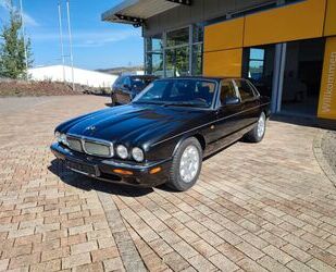 Jaguar Jaguar XJ 8 Sovereign 4.0 V8 LHD Restaurationsobje Gebrauchtwagen