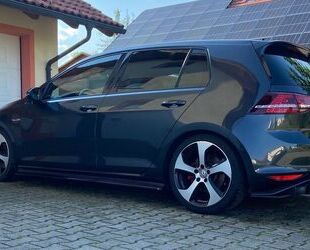 VW Volkswagen Golf 2.0 TSI BMT GTI Gebrauchtwagen