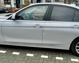 BMW BMW 320i -Limousine - top gepflegt mit frischem TÜ Gebrauchtwagen