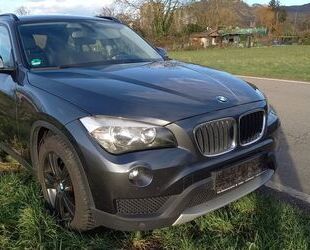 BMW BMW X1 xDrive20d -Autom. AHK Sommer/WinterReifen N Gebrauchtwagen