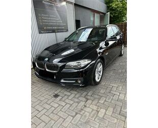 BMW BMW 520d Touring/HeadUp/8fachbereift/Scheckheft/Na Gebrauchtwagen