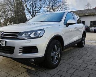 VW Volkswagen Touareg 3.0 V6/Standheiz./Panoramadach/ Gebrauchtwagen