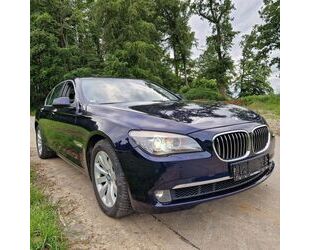 BMW BMW 740i A - blaumet. Gebrauchtwagen