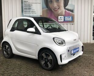 Smart Smart ForTwo EQ EXCLUSIVE*JBL*PANORAMA*22kW*SHZ*PD Gebrauchtwagen