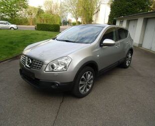 Nissan Nissan Qashqai2.0 4 x 4tekna,NAVI,LEDER,PANORAMA,K Gebrauchtwagen