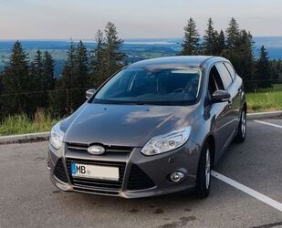 Ford Ford Focus Turnier Titanium | Turbo & Motor NEU! Gebrauchtwagen