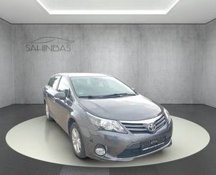 Toyota Toyota Avensis 1.8 Life Navi/Kamera/Klimaaut./1-Ha Gebrauchtwagen