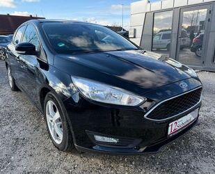 Ford Ford Focus Lim. Business/NAVI/KLIMATRON./LENKRADHE Gebrauchtwagen