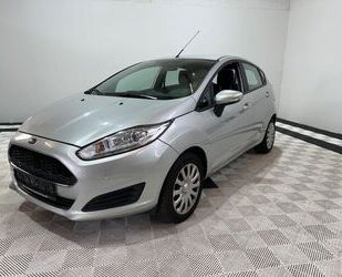 Ford Ford Fiesta 1,0°Klima°Navi°1 Hand°Scheckheft°217 Gebrauchtwagen