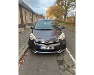 Toyota Toyota Verso-S 1,33-l-Dual-VVT - Gebrauchtwagen