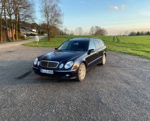 Mercedes-Benz Mercedes-Benz E 280 T AVANTGARDE Sportpaket 2.Han Gebrauchtwagen