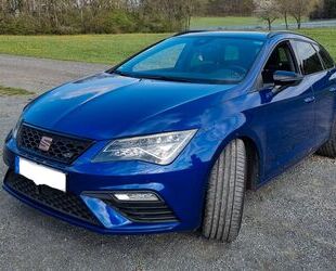 Seat Seat Leon 2.0 TSI CUPRA 4Drive 300 DSG ST Pano Gebrauchtwagen