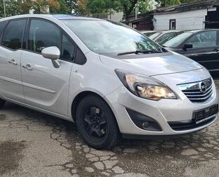 Opel Opel Meriva 1.4 INNOVATION*140 PS*PDC*AHK* Gebrauchtwagen