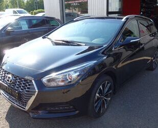 Hyundai Hyundai i40 cw blue Space Navi Kamera SH ,beh.Lenk Gebrauchtwagen