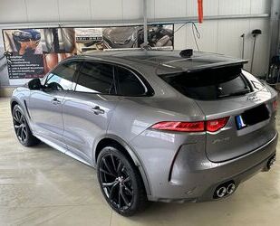 Jaguar Jaguar F-Pace SVR Neuzustand 22 Zoll Garantie bi Gebrauchtwagen