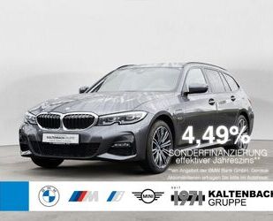 BMW BMW 330e Touring xDrive M-Sport NAVI LED AHK PANO Gebrauchtwagen