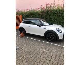 Mini MINI Cooper SE Classic Trim Gebrauchtwagen