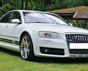 Audi Audi S8 5.2 quattro/V10/S-dach/BOSE/TÜV 4.26/ Gebrauchtwagen