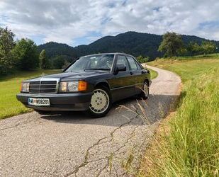 Mercedes-Benz Mercedes-Benz 190E 2,6 Gebrauchtwagen