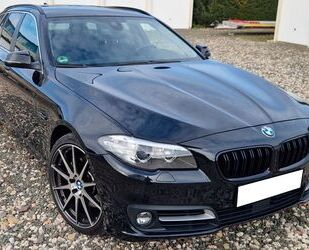 BMW BMW 535i xDrive Touring Kamera ACC Softcl B&O Sitz Gebrauchtwagen