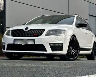 Skoda Skoda Octavia RS Black Design Leder Navi Bi-Xenon Gebrauchtwagen