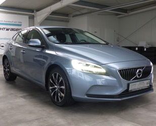 Volvo Volvo V40 Momentum Navi+LED+PDC+Shzg+digit.Display Gebrauchtwagen