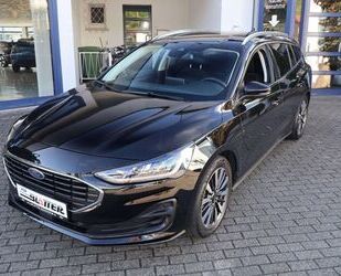 Ford Ford Focus Titanium Style Hybrid AUTOMATIC Gebrauchtwagen