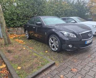 INFINITI Infiniti Q70 30d V6 S Auto S Gebrauchtwagen