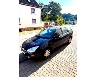 Ford Ford Focus Turnier 1.6 Automatik Gebrauchtwagen