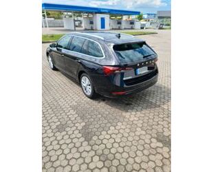 Skoda Skoda Octavia 2.0 TDI 110kW DSG STYLE COMBI STYLE Gebrauchtwagen