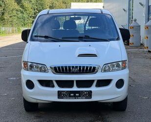 Hyundai Hyundai H-1 Kasten 2,5 Litter , KW ; 103 KM ; 80 Gebrauchtwagen