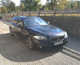 BMW BMW 530d Touring A - M Paket Gebrauchtwagen