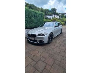 BMW BMW 520d xDrive Touring A - Gebrauchtwagen